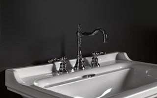 Waldorf washbasins on a wall-hung vanity unit, the right choice for a top-class bathroom