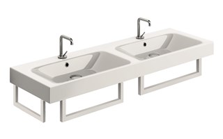 Cento washbasin for a versatile bathroom