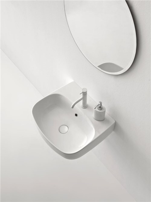 NoLita 50 cm washbasin for small bathrooms